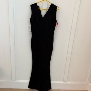 Spanx The Perfect Sleeveless Jumpsuit in Black size S